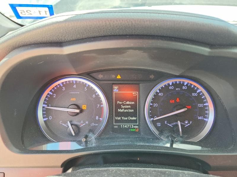 2018 TOYOTA HIGHLANDER XLE 9