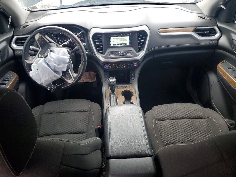 2017 GMC ACADIA SLE 8