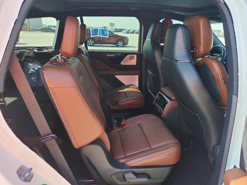2025 LINCOLN AVIATOR RESERVE 11