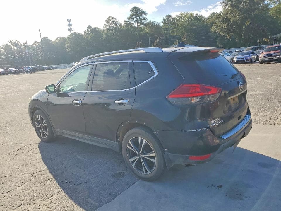 2017 NISSAN ROGUE SV 2