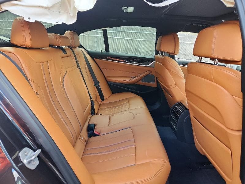 2017 BMW 540 I 10