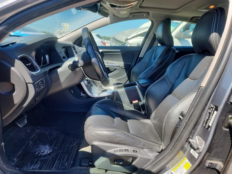 2017 VOLVO S60 DYNAMIC 7