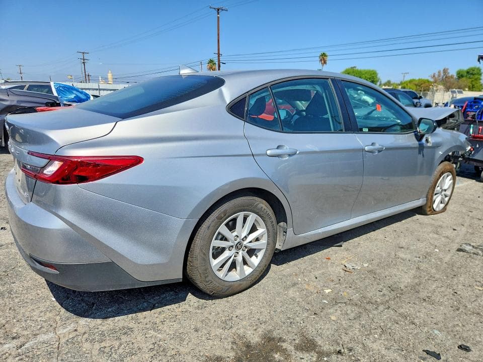 2026 TOYOTA CAMRY LE 3