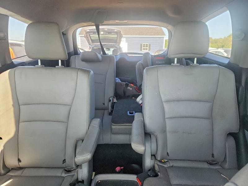 2019 HONDA PILOT TOURING 10