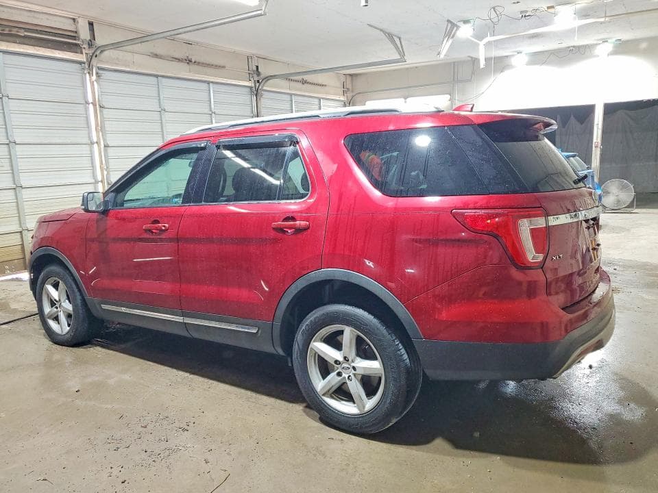 2017 FORD EXPLORER XLT 2