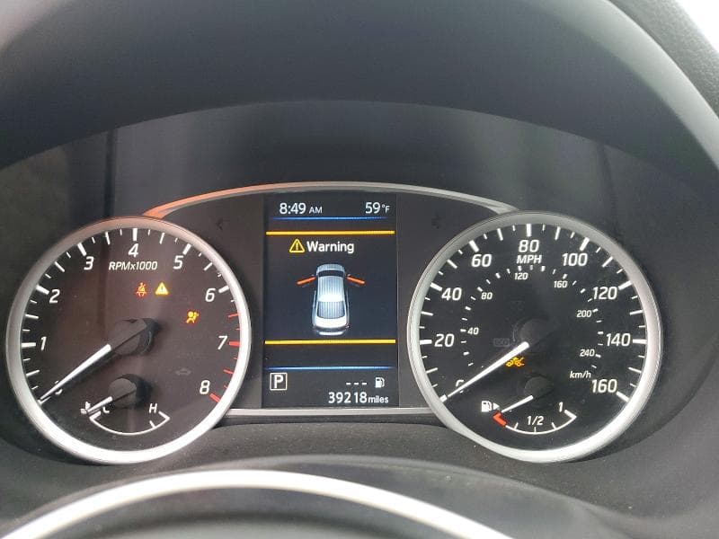 2019 NISSAN SENTRA SV 9