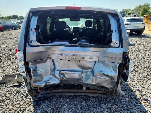 2017 DODGE GRAND CARAVAN GT 6