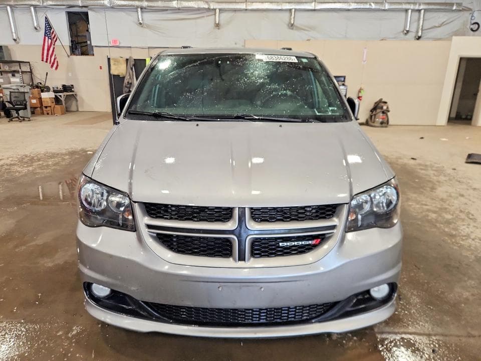 2019 DODGE GRAND CARAVAN GT 5