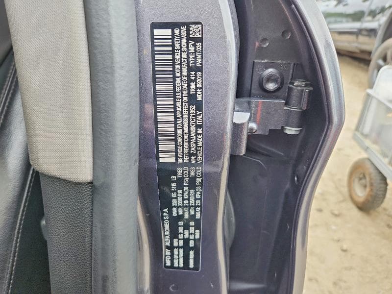 2019 ALFA ROMEO STELVIO 13