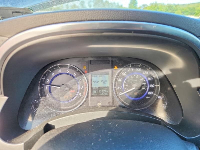 2017 INFINITI QX70 BASE 9
