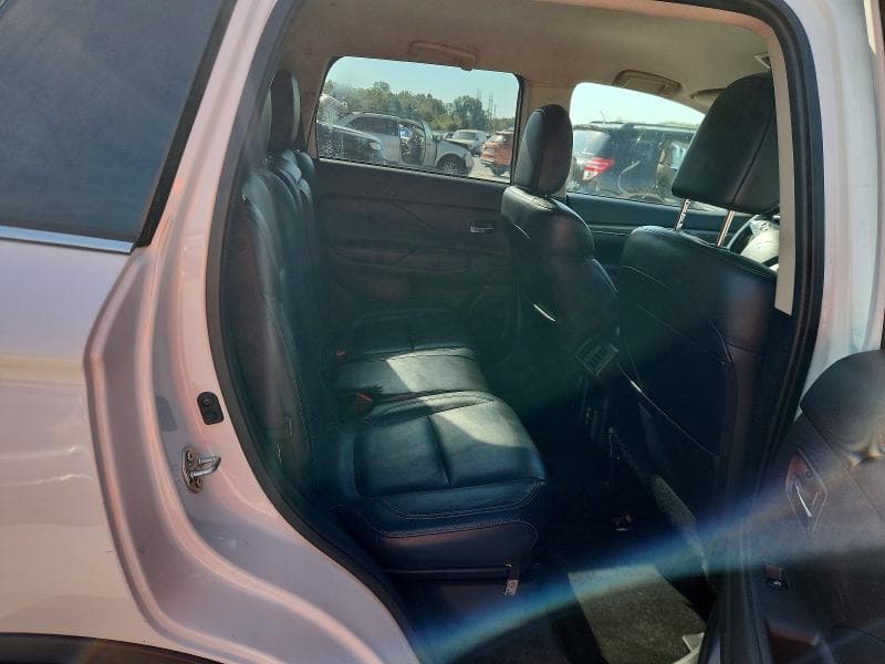 2020 MITSUBISHI OUTLANDER SE 11