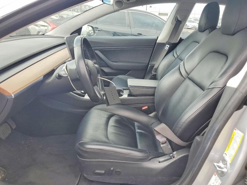 2017 TESLA MODEL 3 7