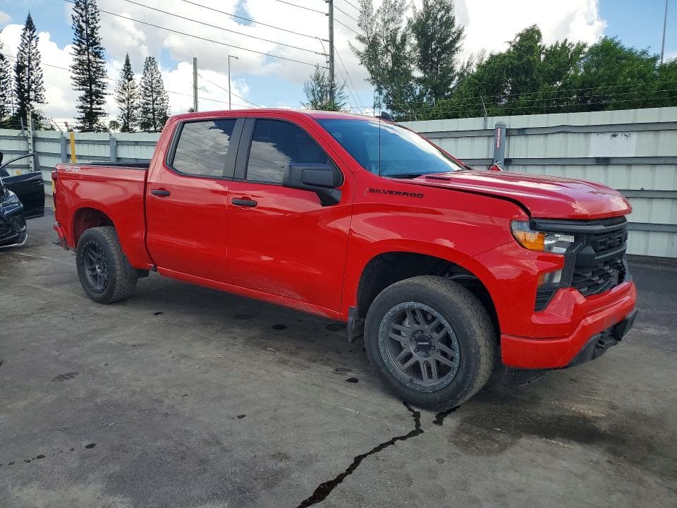 2025 CHEVROLET SILVERADO K1500 CUSTOM 4