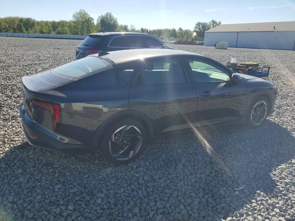 2025 KIA K4 EX 3