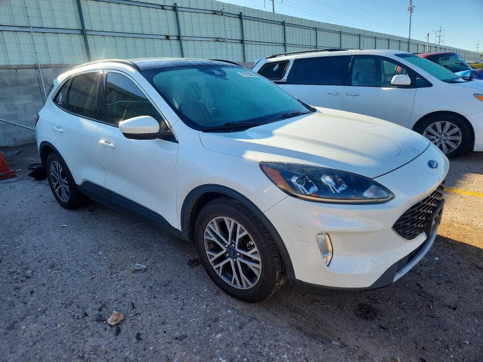 2020 FORD ESCAPE SEL 4