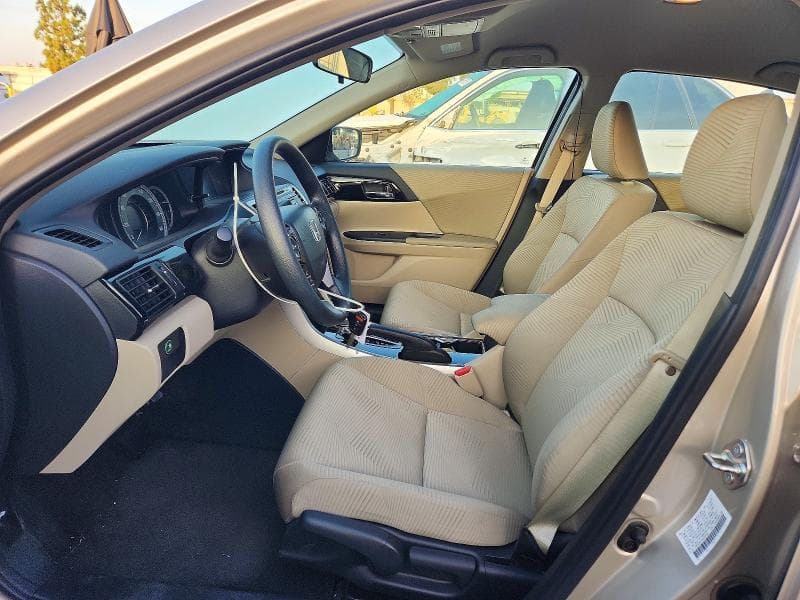 2017 HONDA ACCORD LX 7