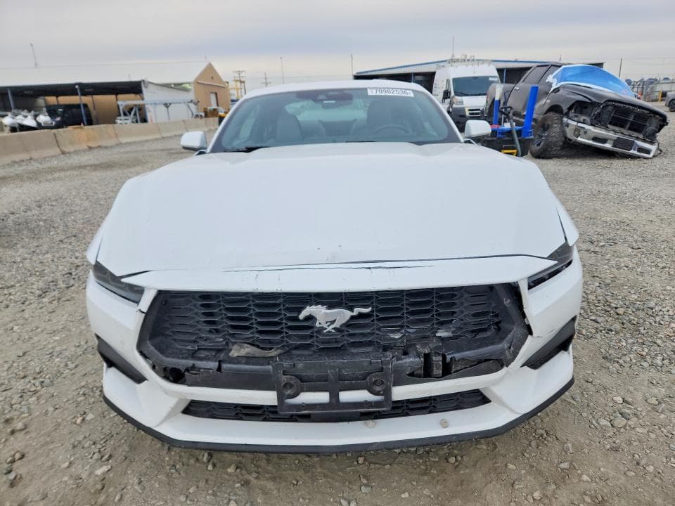2025 FORD MUSTANG 5