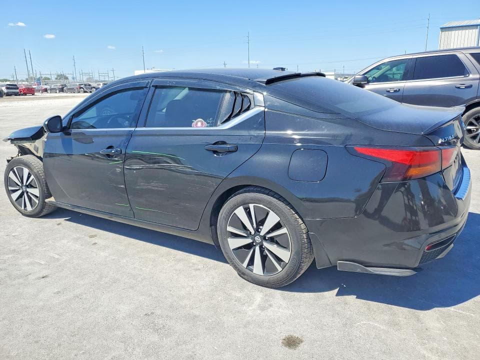 2020 NISSAN ALTIMA SV 2