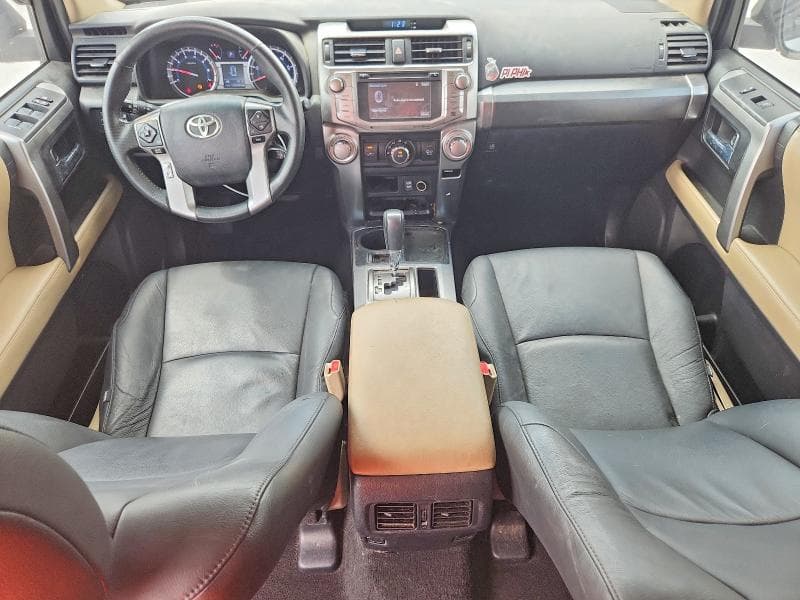 2017 TOYOTA 4RUNNER SR5 8