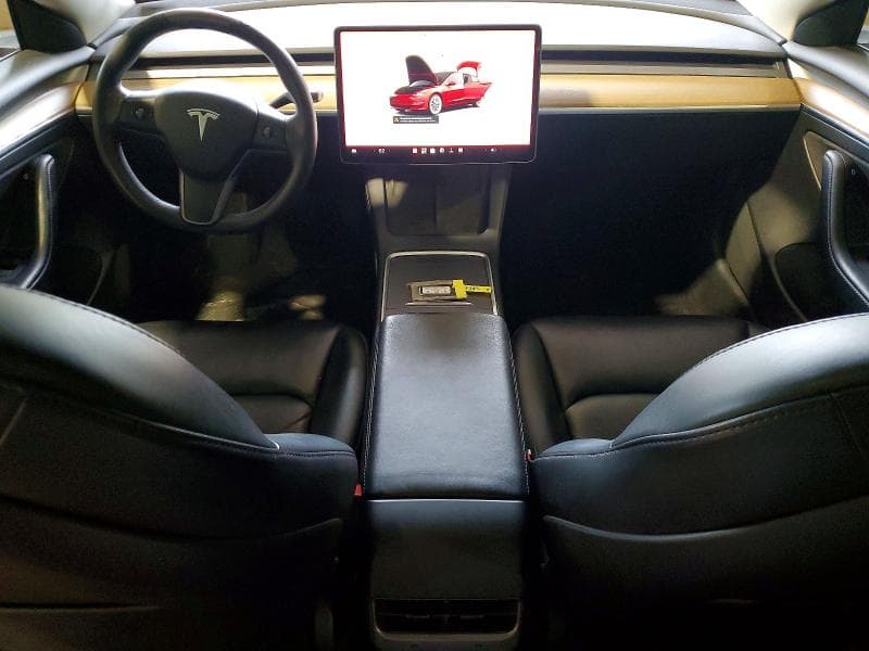 2022 TESLA MODEL 3 8