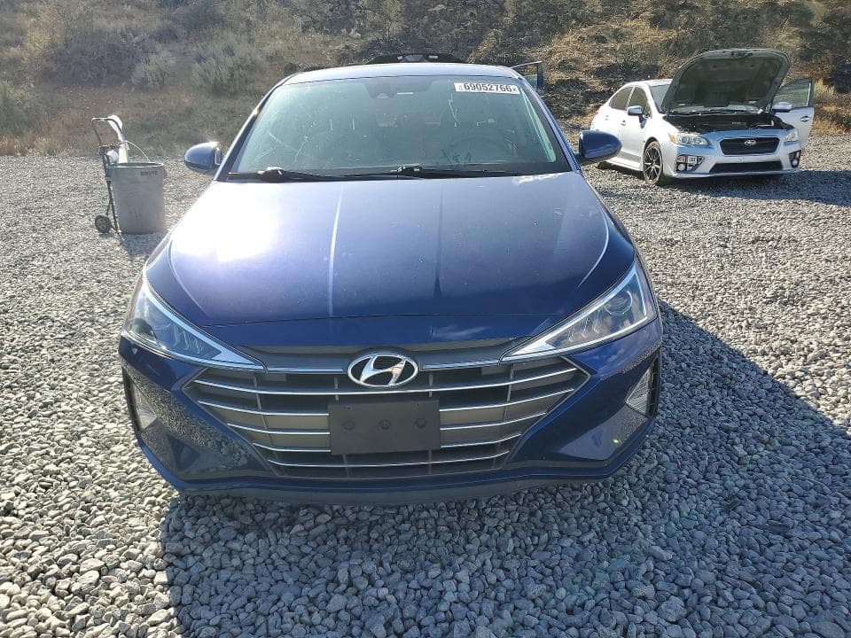 2020 HYUNDAI ELANTRA SE 5