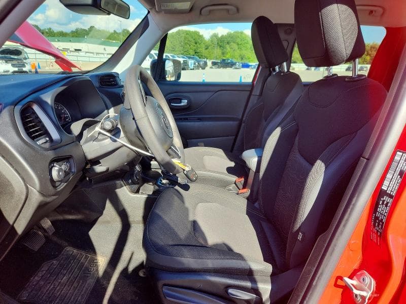 2023 JEEP RENEGADE LATITUDE 7