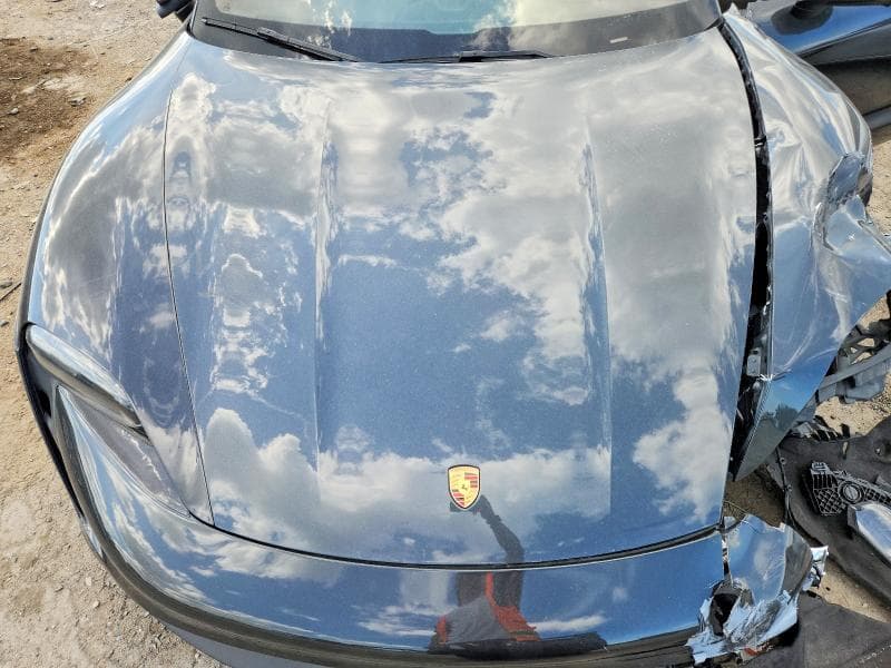 2021 PORSCHE TAYCAN 4S 11