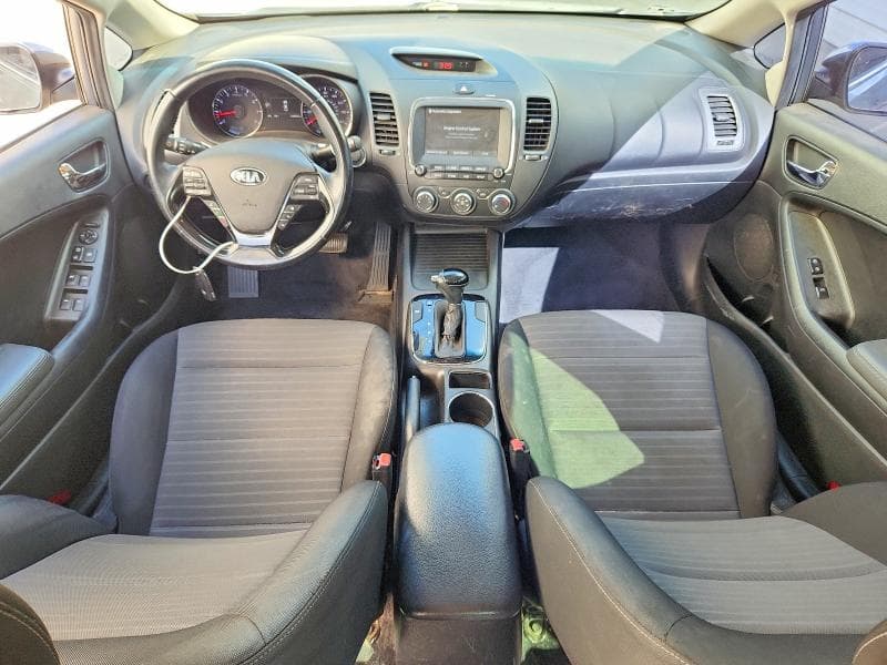 2017 KIA FORTE S 8