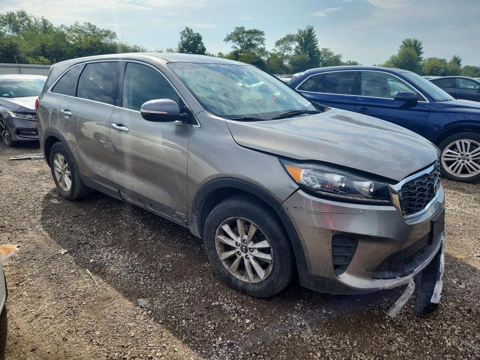 2019 KIA SORENTO LX V6 4