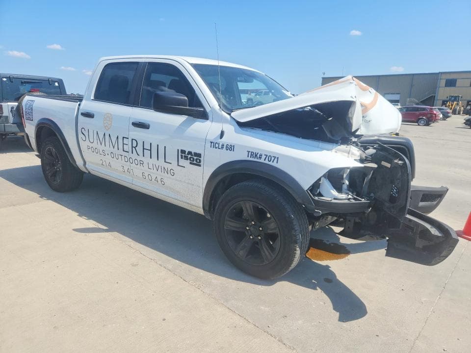 2024 RAM 1500 CLASSIC SLT 4