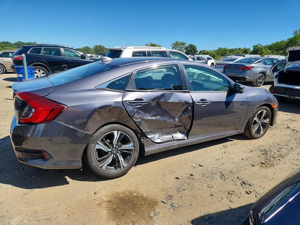 2017 HONDA CIVIC TOURING 3
