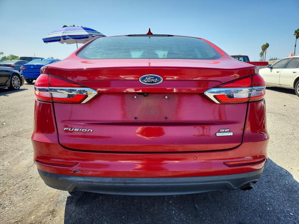 2020 FORD FUSION SE 6