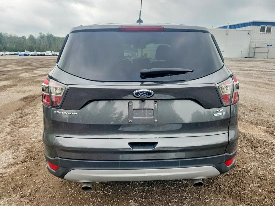 2017 FORD ESCAPE SE 6