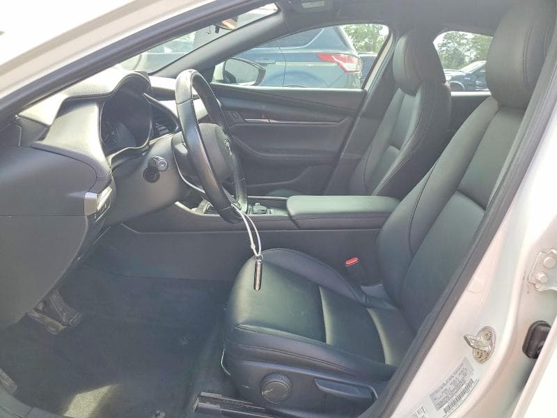 2022 MAZDA 3 SELECT 7