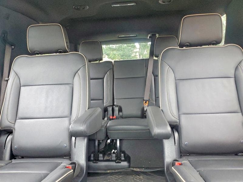 2024 GMC YUKON SLT 10
