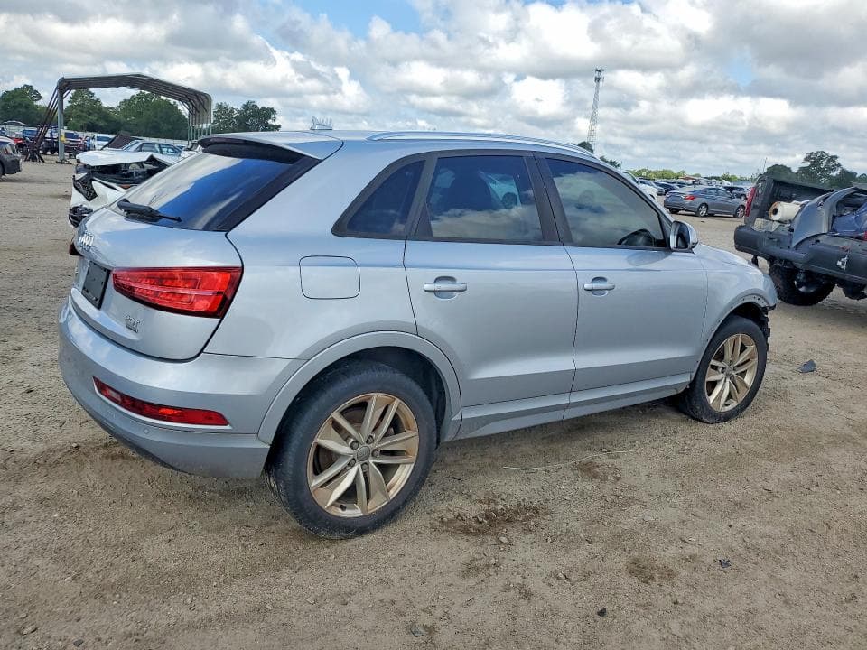2017 AUDI Q3 PREMIUM 3