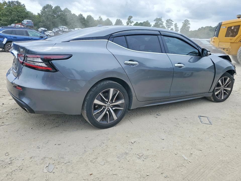 2019 NISSAN MAXIMA 3