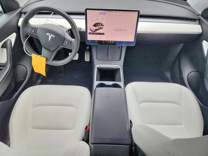 2021 TESLA MODEL Y 8