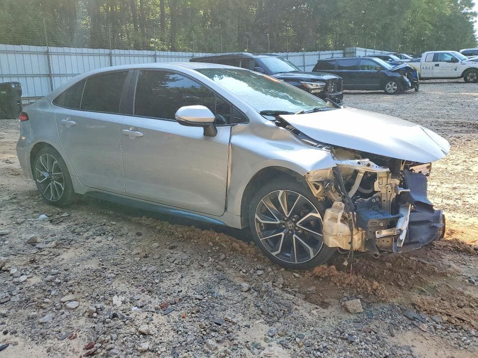 2020 TOYOTA COROLLA SE 4