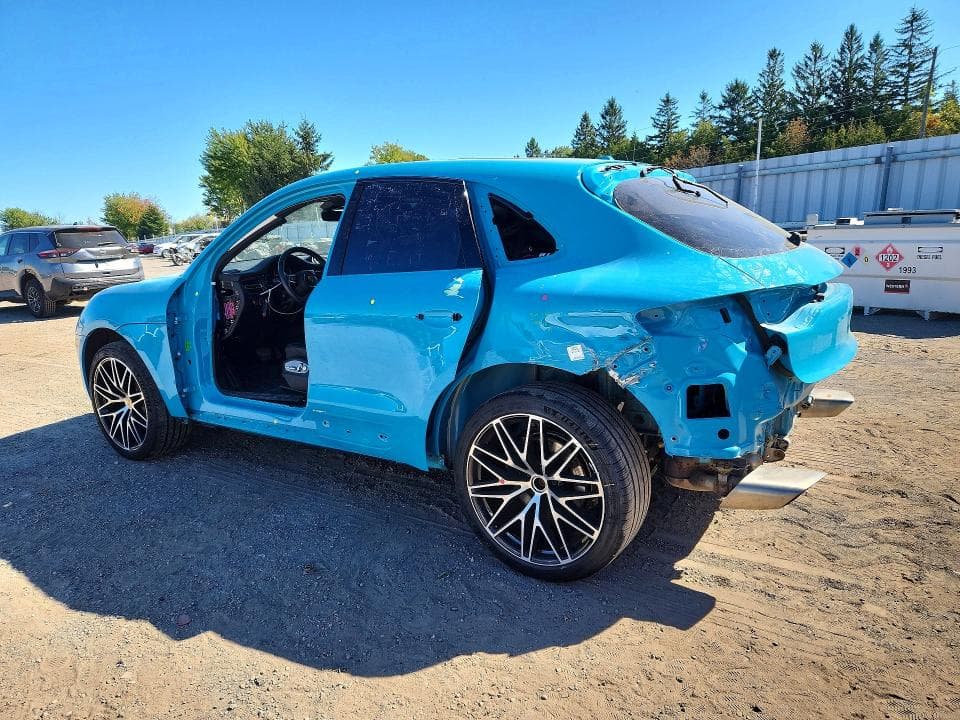 2022 PORSCHE MACAN 2
