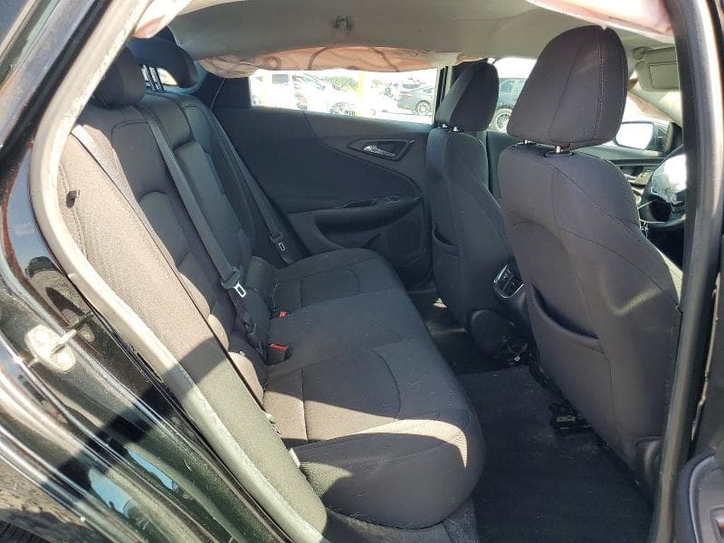 2017 CHEVROLET MALIBU LT 10