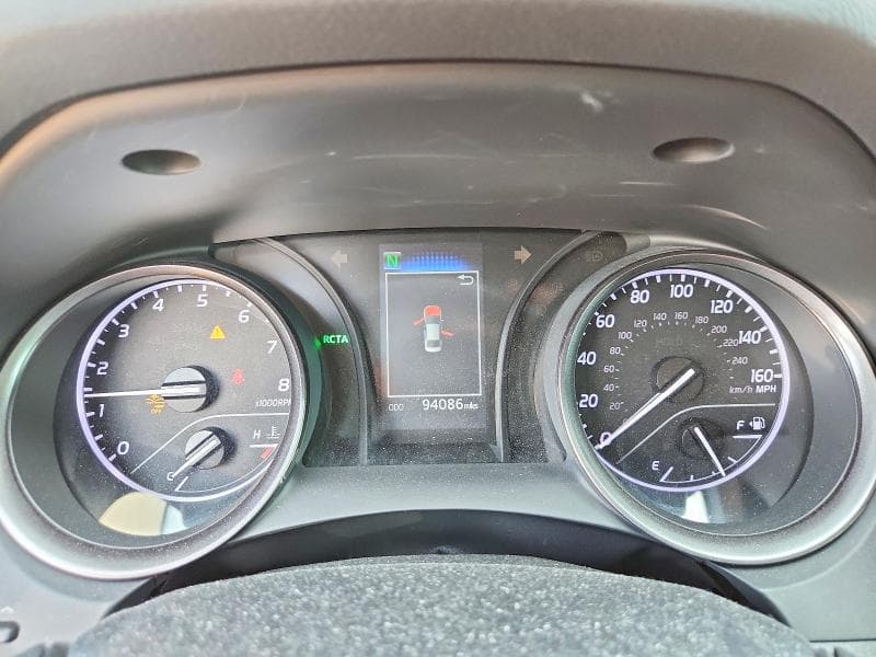 2021 TOYOTA CAMRY SE 9