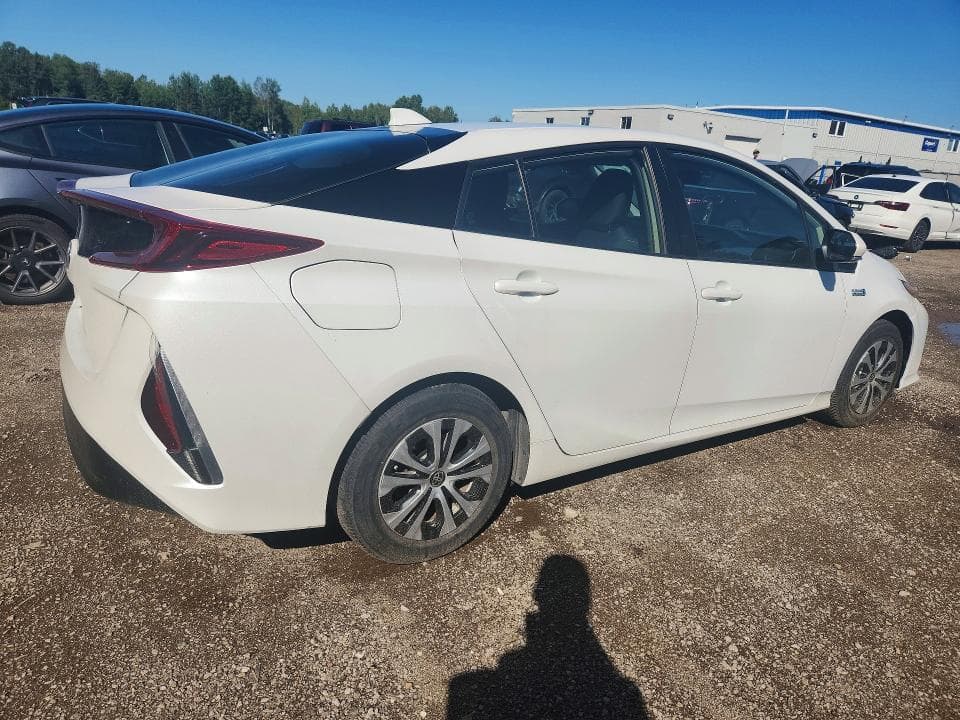 2021 TOYOTA PRIUS PRIME LE 3
