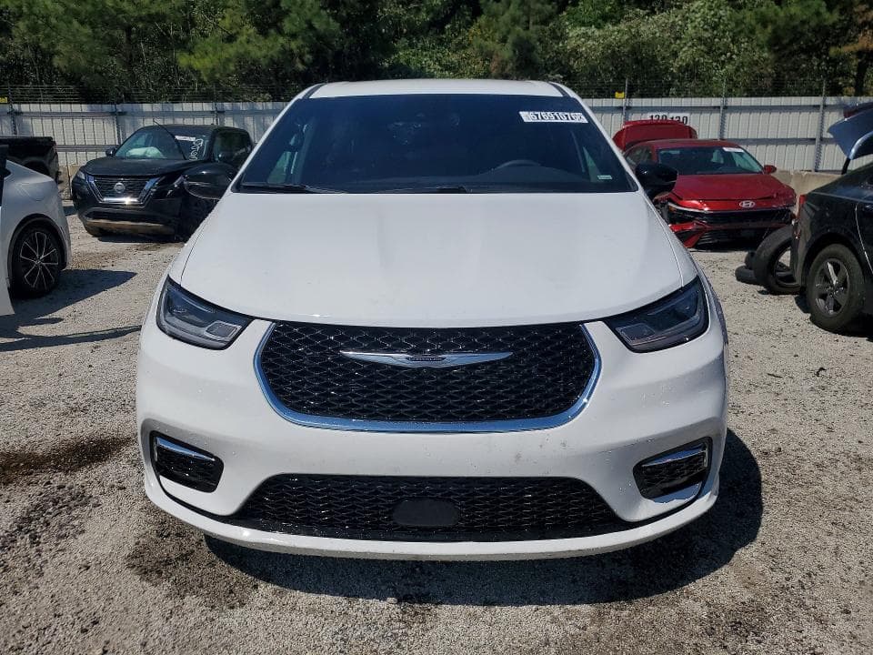 2026 CHRYSLER PACIFICA SELECT 5