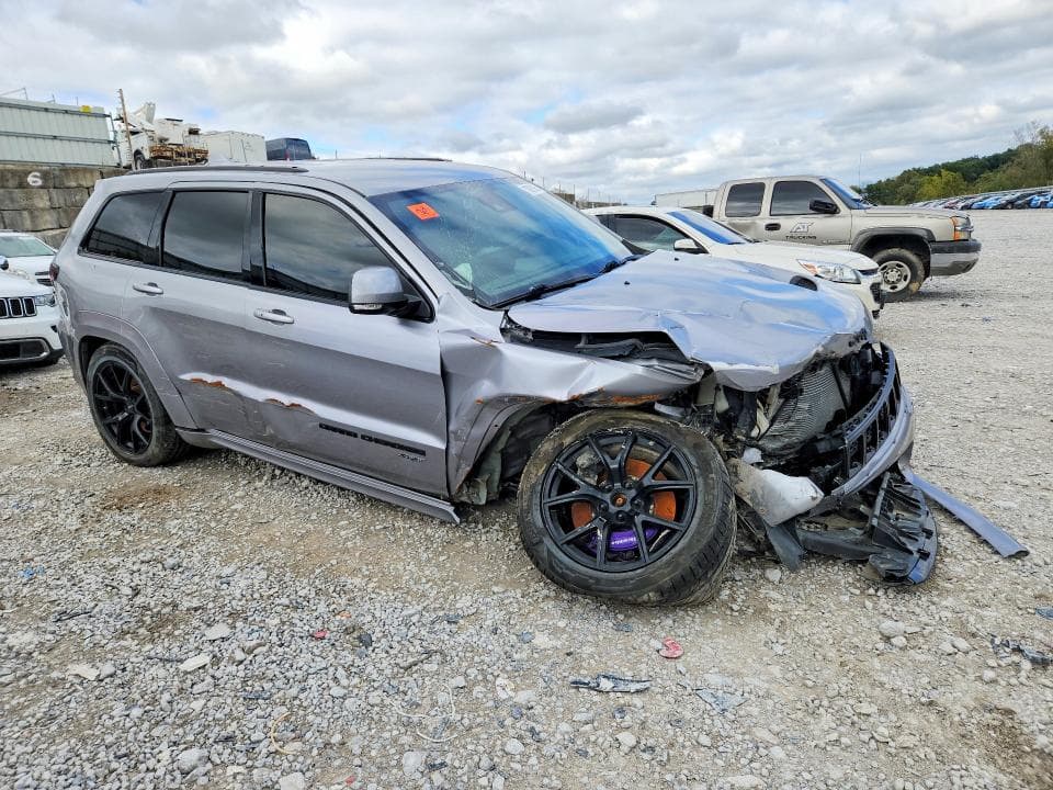 2020 JEEP GRAND CHEROKEE SRT-8 4