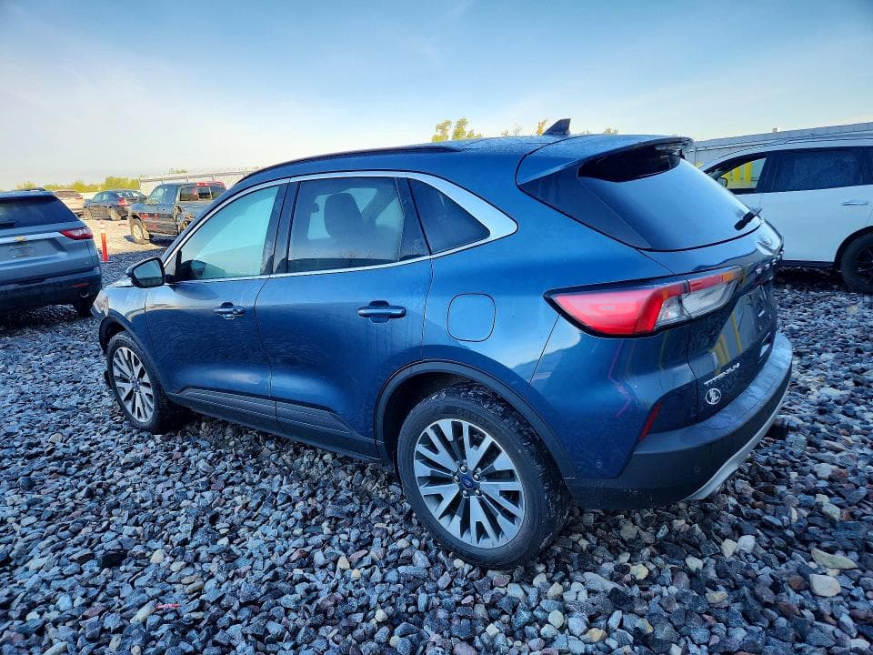 2020 FORD ESCAPE TITANIUM 2