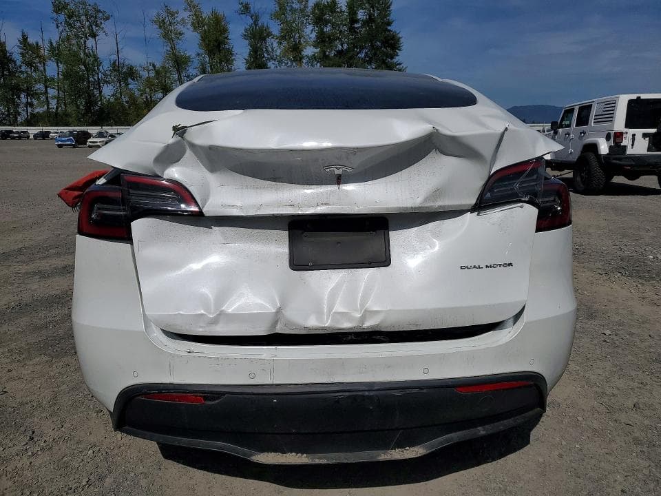 2022 TESLA MODEL Y 6