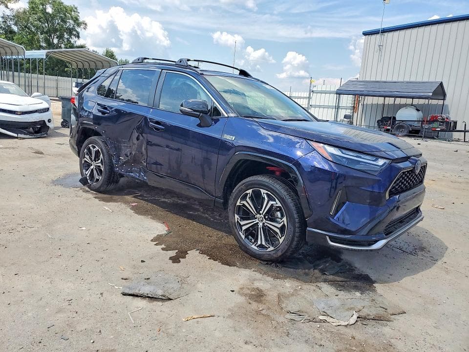 2024 TOYOTA RAV4 PRIME XSE 4