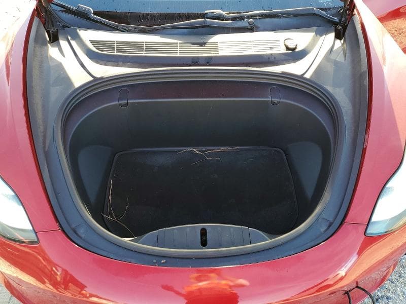 2018 TESLA MODEL 3 11
