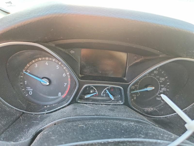 2017 FORD FOCUS SE 9